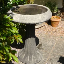Statues & Sculptures Bird Baths-Fluted Modern Stone Garden Birdbath
