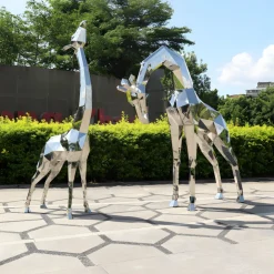 Statues & Sculptures Wildlife|Contemporary-Giraffe 181cm Geometric Metal Garden Sculpture
