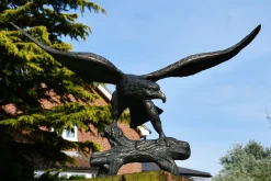 Statues & Sculptures Eagles-Majestic Eagle 111cm Bronze Metal Garden Statue