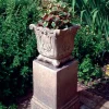 Statues & Sculptures Large|Square-Modena 22 Vase Stone Garden Planter on Pedestal